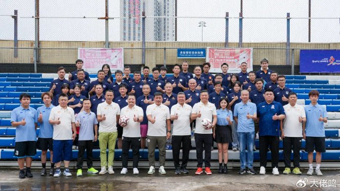 吕建军:七人制赛承载广州足球记忆 蒲公英冲争冠组五五开