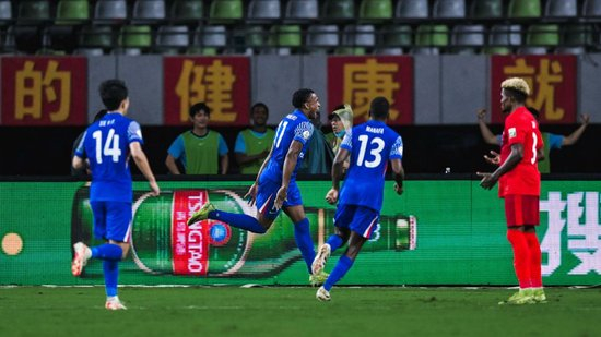 18岁双星处子球,申花客场3-1梅州紧追蓉城 18岁双星处子球,申花客场3-1梅州紧追蓉城