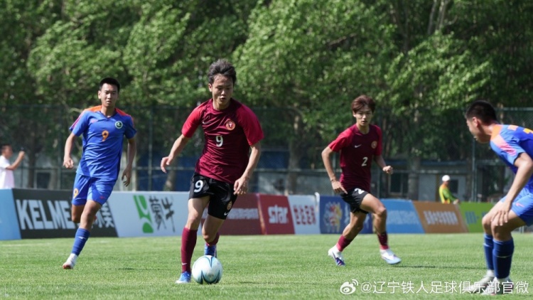 U17区域联赛辽宁铁人遭逆转 2-3负济南历城二中 U17区域联赛辽宁铁人遭逆转 2-3负济南历城二中